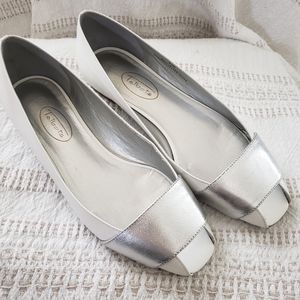 Talbots silver and white peeptoe flats. Sz 6.5